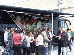 La Rioja Capital pone en marcha el autobús agroalimentario